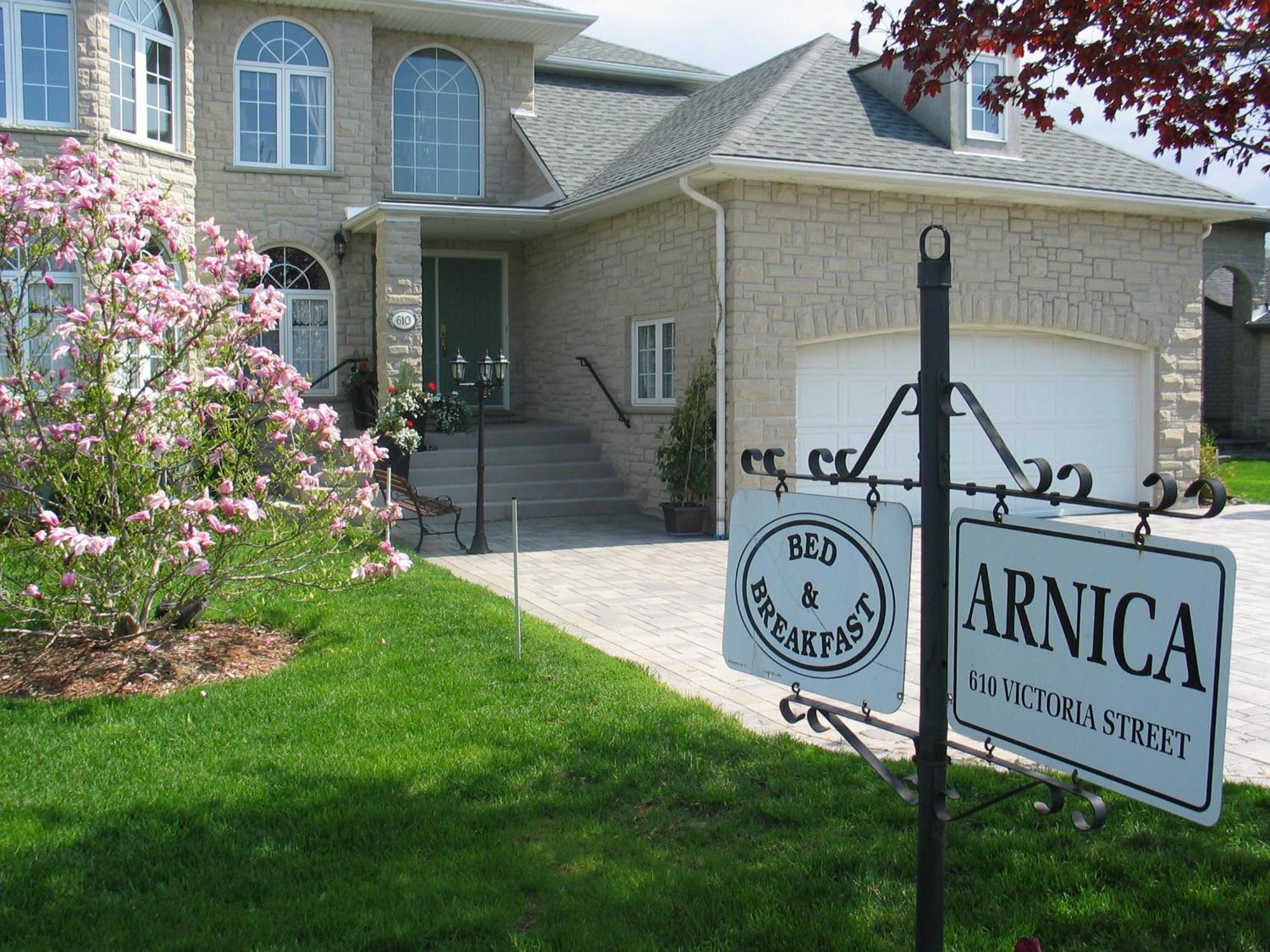 Arnica Bed & Breakfast Bed and Breakfast Niagara-on-the-Lake Habitación foto
